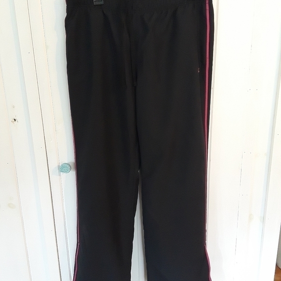 Reebok Tracksuit Pants and Jacket Size L - Picture 14 of 14